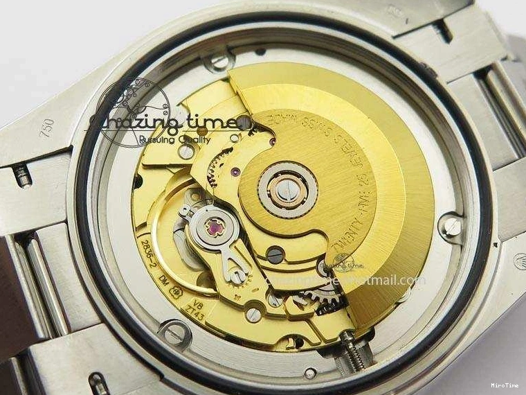 MiroTime 0424 Stretchable DayDate 40mm BP-Maker 228206 SS Green Roman Dial (Fluted Bezel) On SS Bracelet ETA 3904